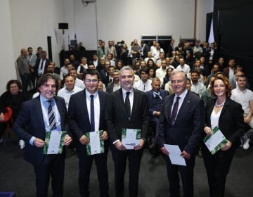 11. EVF <p>11. EVF</p>
